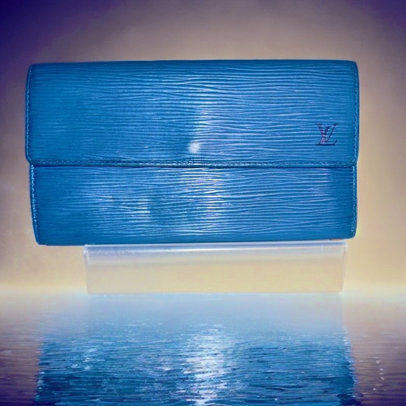 Louis Vuitton Handbags - ❌SOLD❌Louis Vuitton Epi Toledo Blue long wallet EUC!